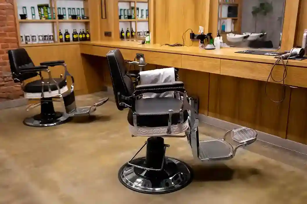 salon suite amenities
